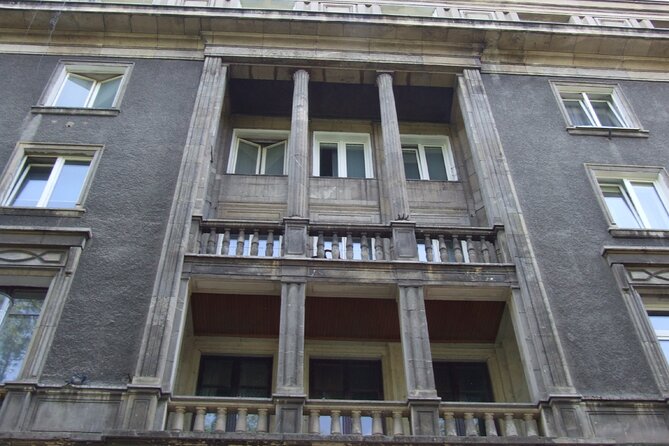 1.5h Crazy Guides' Communism Tour of Nowa Huta in Classic Car - Is $111.62 per person good value?