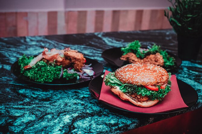 2 Hour Bottomless Brunch Experience with 3 Course Meal And Drinks - Arriving at Klub Alternatywy on Mały Rynek