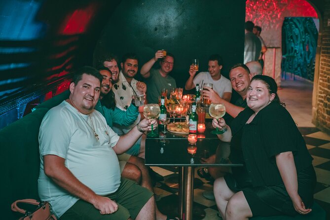 2 Hour Bottomless Brunch Experience with 3 Course Meal And Drinks - The first course: nachos to get things moving