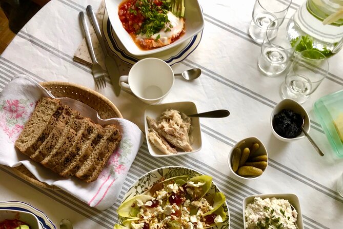 2-Hour Breakfast Experience in a Home from Warsaw - Food stories that add context