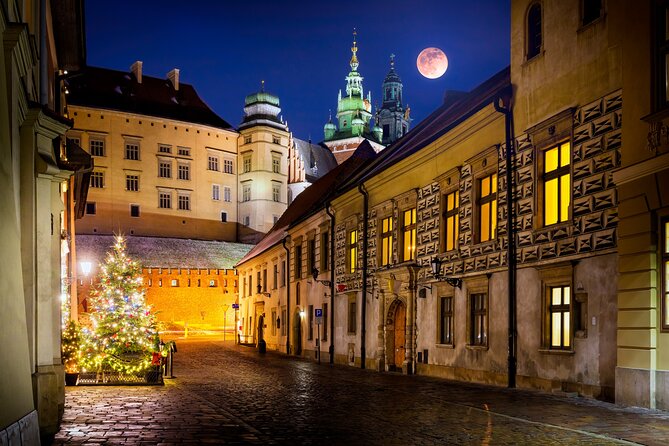 2-Hour City Walking Tour in Creepy Krakow - Starting beside Florian’s Gate