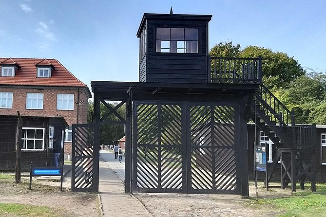 5 hours Individual trip to the Stutthof Concentration Camp - Door-to-door transport from Gdansk