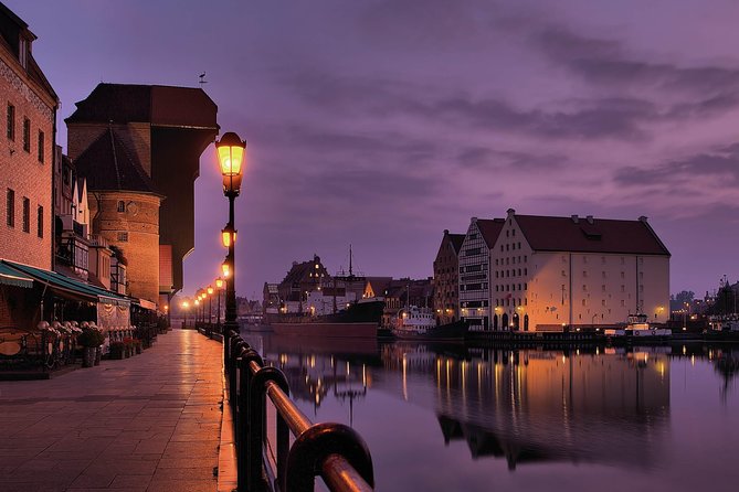 6 Day Private Tour in Poland with Hotels - Day one: Warsaw’s parks, Chopin, and rebuilt Old Town