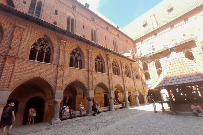 Aiport Gdansk Transfer to Malbork Castle or Stutthof - Timing, opening hours, and the one detail to watch