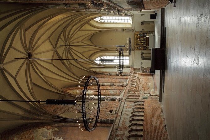 Aiport Gdansk Transfer to Malbork Castle or Stutthof - What the service does well