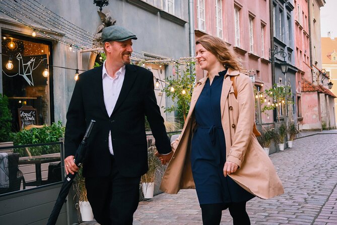 Amazing photo walk through the Old town of Warsaw - Planning your clothes, timing, and expectations