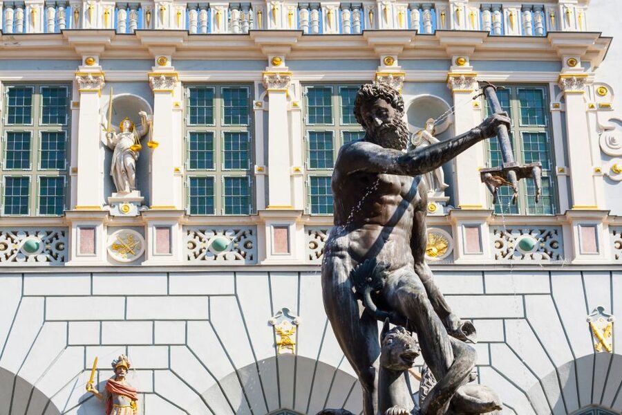 Artus Court and Gdansk Old Town Private Tour with Tickets - Key points to know