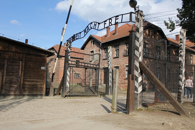Auschwitz and Birkenau Memorial and Museum Guided Tour from Krakow - Meeting at Sienna 17 in Krakow