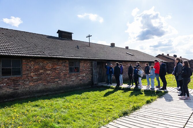 Auschwitz-Birkenau: Day Trip & Transfer from Kraków - The biggest risk: entry arrangements and queues