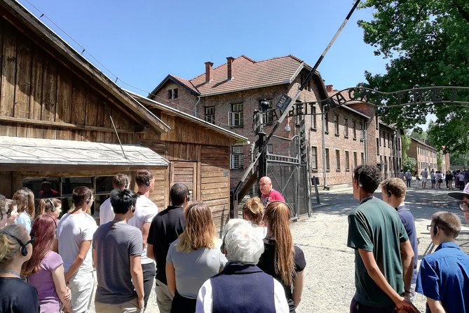 Auschwitz-Birkenau: Fast-Track Ticket & Guided Tour No Transfers - Getting there without a tour transfer