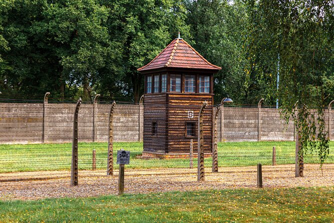 Auschwitz-Birkenau: Fast-Track Ticket & Guided Tour No Transfers - Who should book this experience?