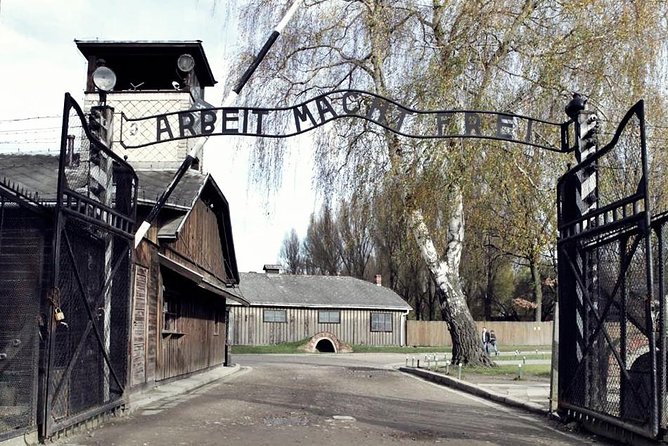 Auschwitz-Birkenau Guided Tour by Private Transport from Krakow - Why the private ride from Krakow helps
