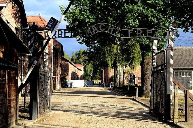 Auschwitz-Birkenau guided tour from Krakow with a private transport - Entering Auschwitz I with an English-speaking guide