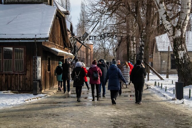 Auschwitz-Birkenau Guided Tour from Krakow with Hotel Pickup - Why this Auschwitz day trip matters