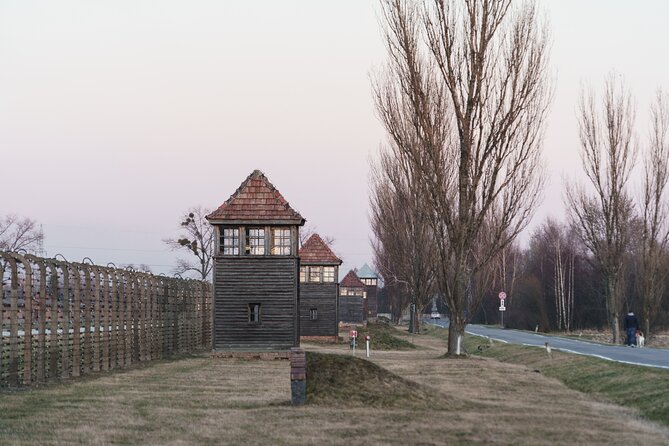 Auschwitz-Birkenau Memorial Entrance Ticket and Guided Tour - What the transport adds to the experience