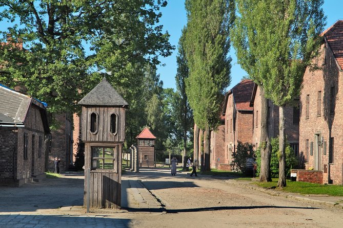 Auschwitz-Birkenau Museum and Memorial Guided Tour from Krakow - Getting from Krakow to Oswiecim