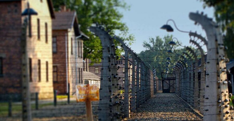 Auschwitz-Birkenau Tour from Katowice with Private Transfers - Entering the original Auschwitz camp