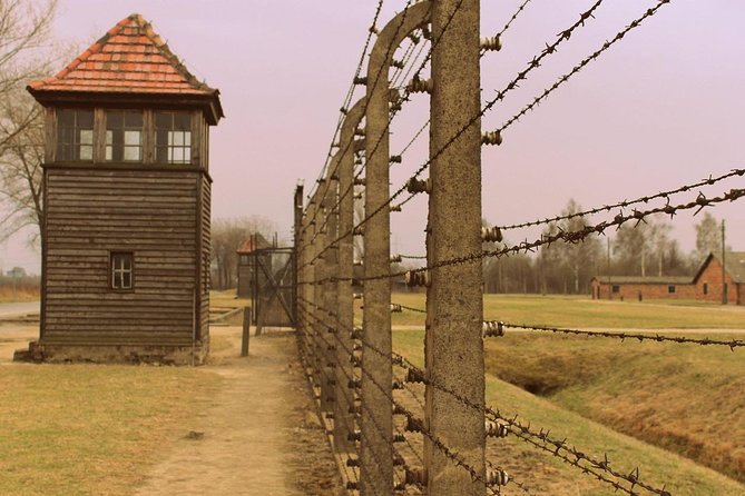 Auschwitz Small Group Tour from Warsaw with Lunch - Booking details that can make or break the day