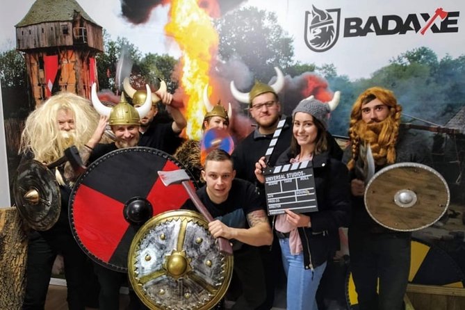 Axe Throwing In Bad Axe Krakow - Meeting at Basztowa 10