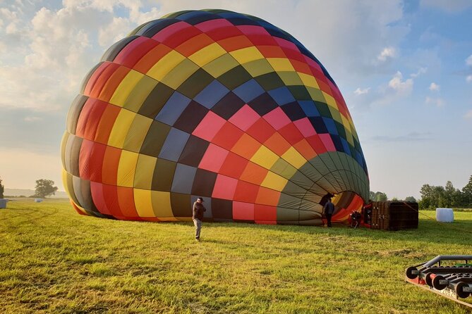 Balloon flight day tour from Warsaw - Seeing the Narew from the balloon