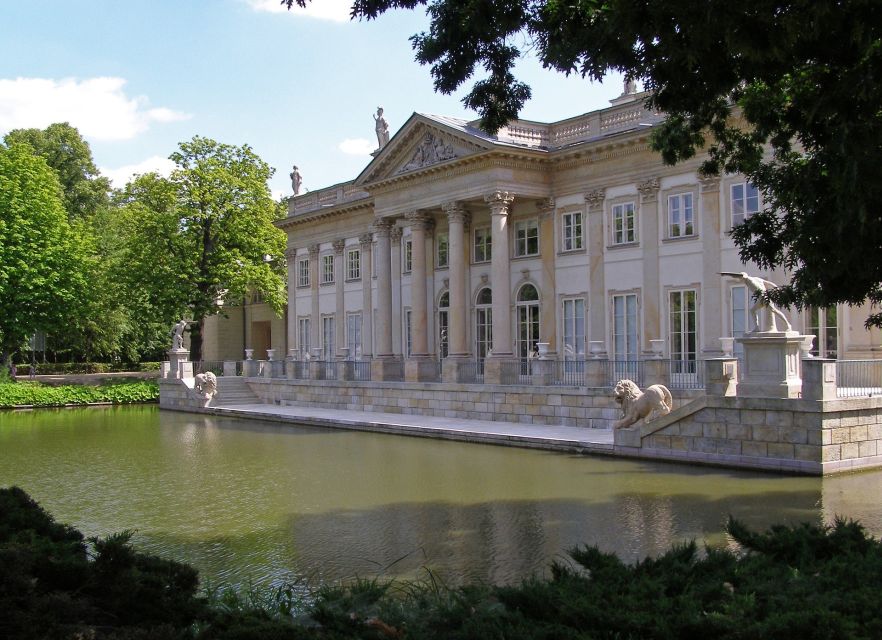 Best of Warsaw Full-Day Private Tour with Private Transport - What the private vehicle adds