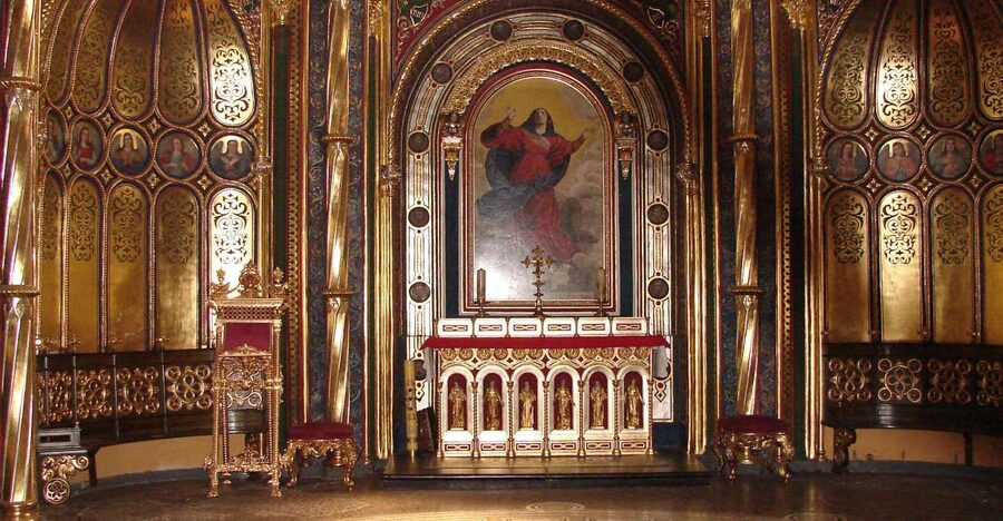 Cathedral & Old Town - Why Cathedral Island is the right place to begin