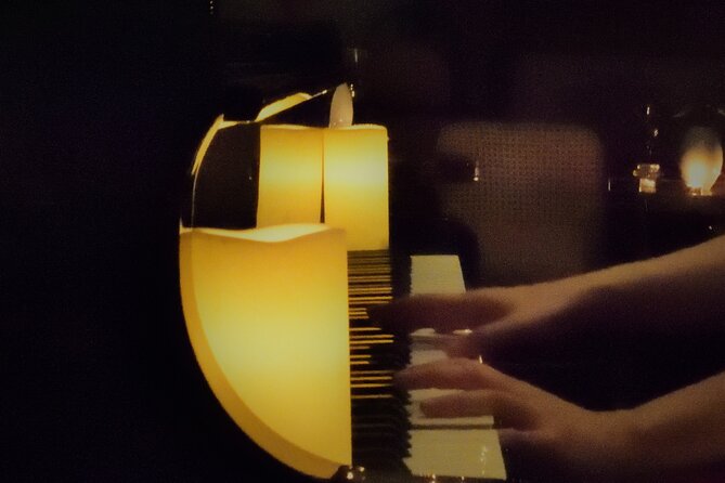 CHOPIN - Painted by Candlelights with Wine: Warsaw Concert - Entering a pre-war salon opposite the National Museum