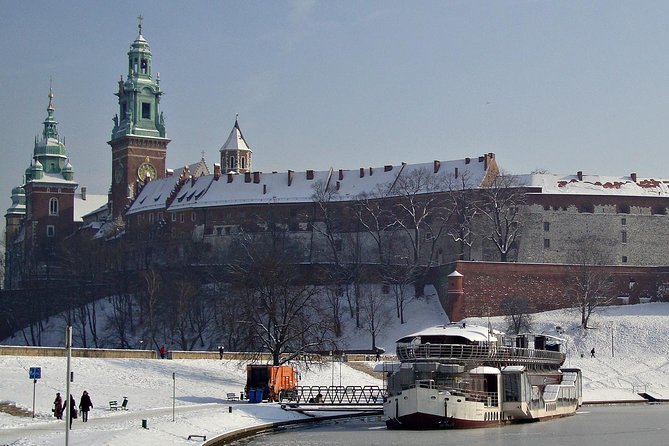 City Tour by electric car- Krakow - Podgórze and the former ghetto