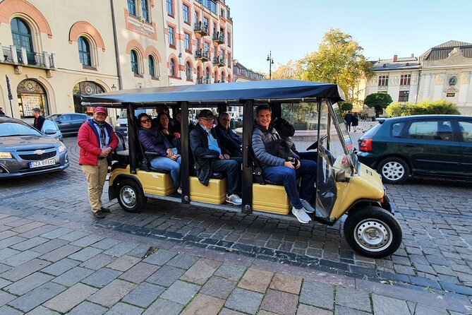 Cracow guided Full tour by Golf Cart-Family Discount - Why a golf cart works well in Krakow
