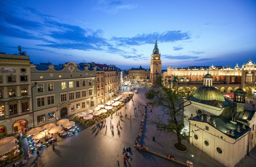 Creepy Krakow: 2-Hour City Walking Tour - Maria Magdalena’s Square and Katyński’s Square