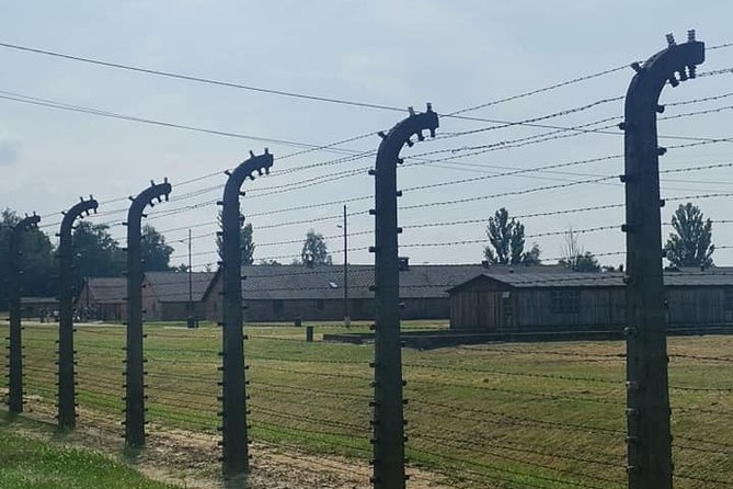 CV-Visit to the Auschwitz Camp in Italian with departure from Krakow - The transfer to Birkenau and the wider camp