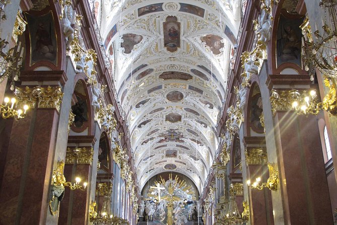 Czestochowa - Full Day Tour from Warsaw by private car - Lunch, snacks, and the eight-hour schedule