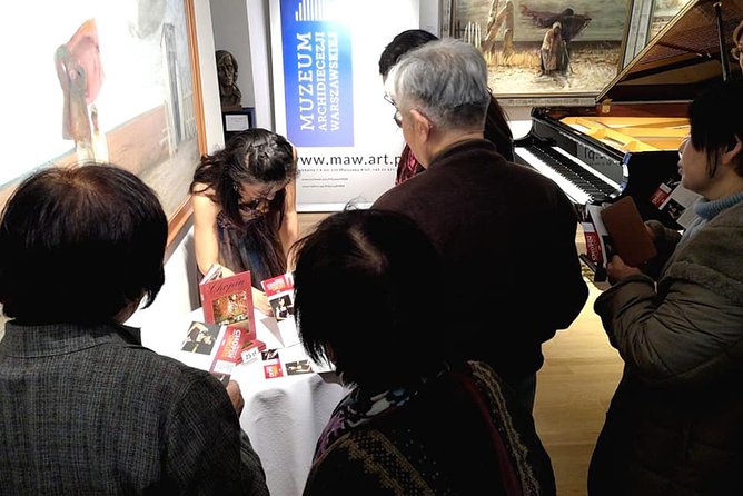 Daily live piano Chopin's concerts at 6:30 pm in the Warsaw Archdiocese Museum - Chopin in a 16th-century hall