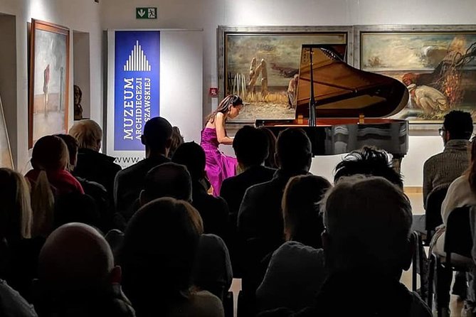Daily live piano Chopin's concerts at 6:30 pm in the Warsaw Archdiocese Museum - What happens at the 6:30 pm recital