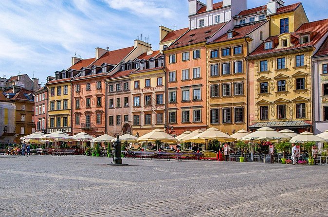 Discover Warsaw’s most Photogenic Spots with a Local - The guide and the personal touch