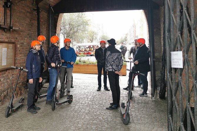 Electric Scooter Wroclaw: Old Town Tour - 1,5-Hours of Magic! - Riding along Świdnicka Street