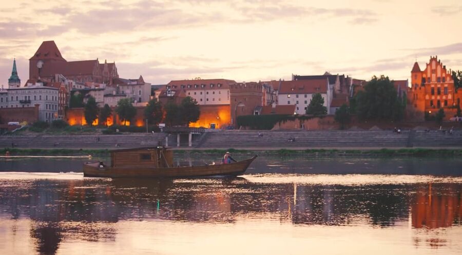 Evening Cruises in Toruń - What the Polish guide adds
