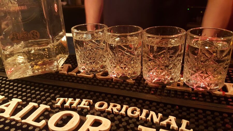 EVERYDAY Krakow Vodka Tasting Tour - Polish appetizers make the alcohol easier to understand