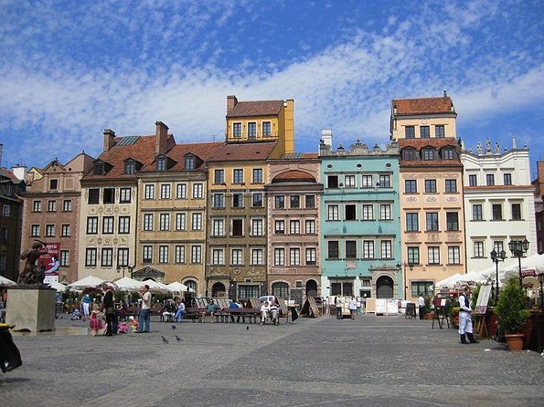 Faces of Warsaw's 3-hour orientation city tour with hotel pick-up - Key points at a glance