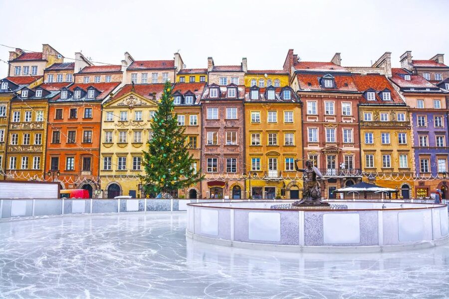 Family Tour of Warsaw Old Town with Fun Activities for Kids - Should you book the Warsaw family tour?