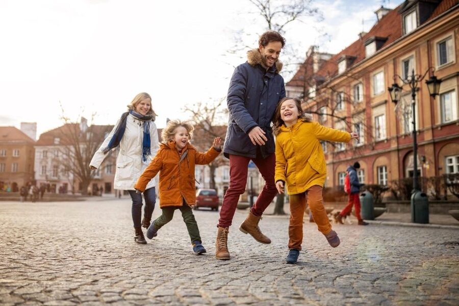 Family Tour of Warsaw Old Town with Fun Activities for Kids - What makes the three-hour candy option worthwhile