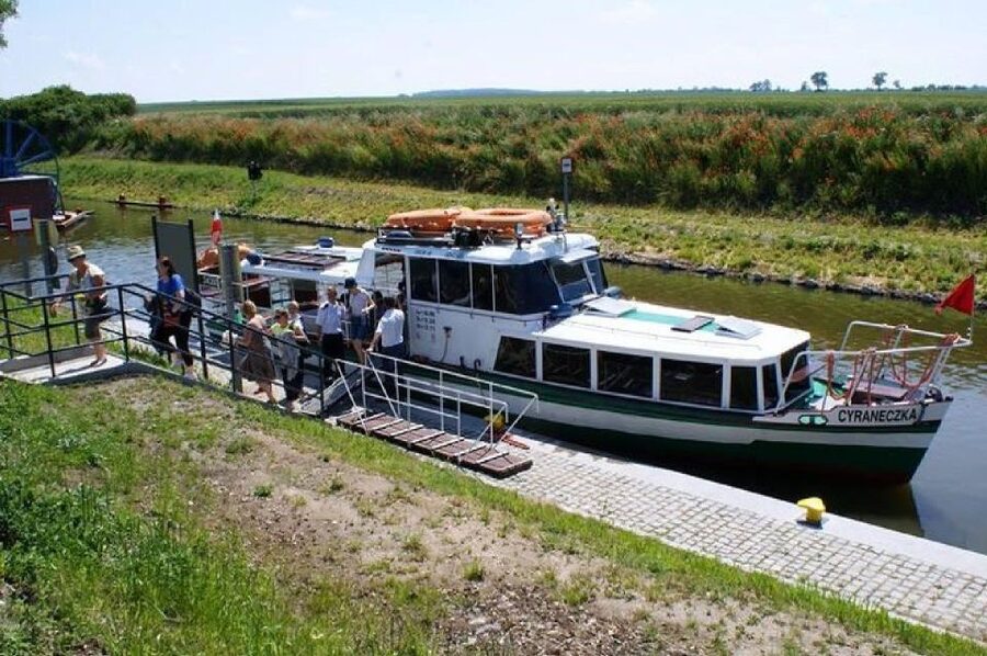 From Gdansk: Elblag Canal Boat Cruise - The boat cruise across four inclined planes