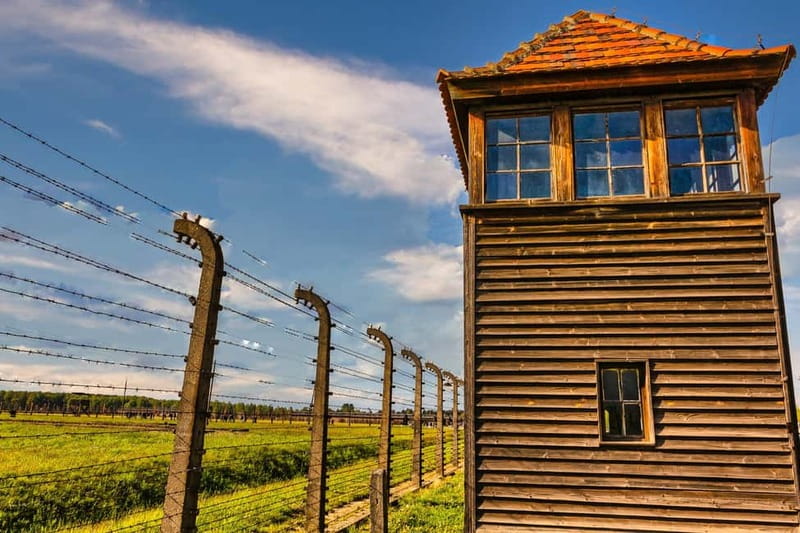From Krakow: Auschwitz-Birkenau Guided Tour & Transport - Auschwitz I, preserved barracks and personal evidence