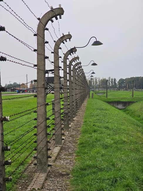 From Krakow: Auschwitz-Birkenau Guided Tour with Pickup - The Krakow pickup and the long ride south
