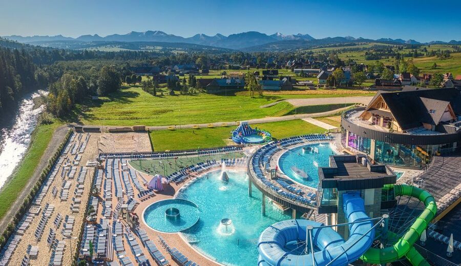 From Krakow: Chocholow Hot Springs Evening or Daytime Ticket - Slides, games, and children’s areas