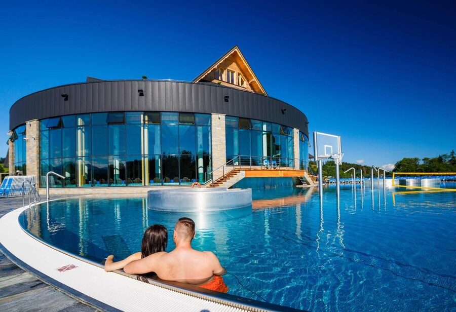From Krakow: Chochołowskie Thermal Baths Ticket and Transfer - What the $89 price really covers