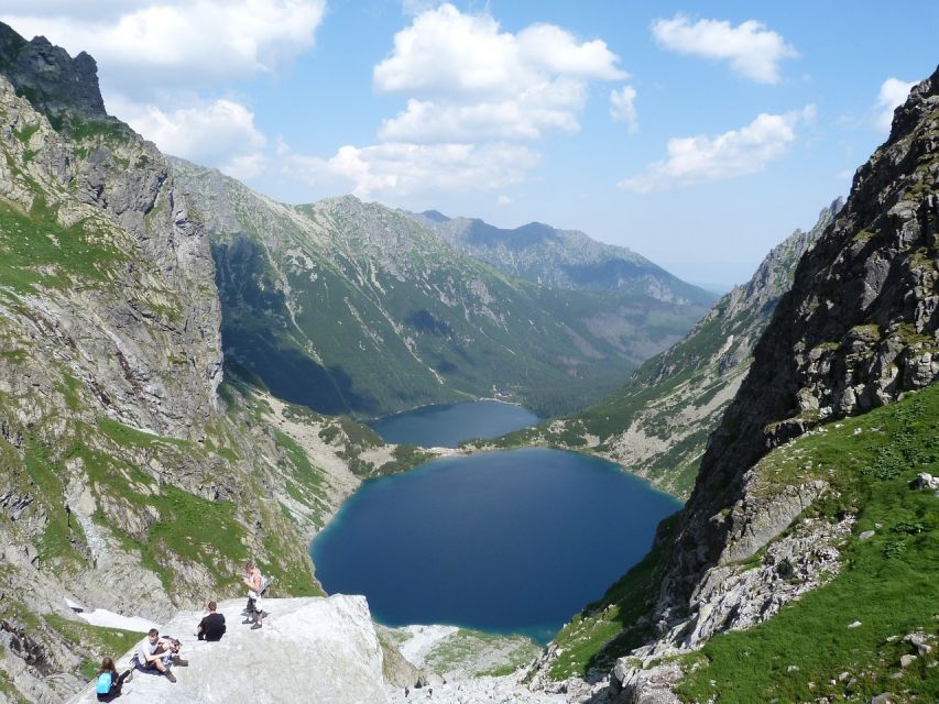From Krakow: Morskie Oko Lake Tour in the Tatra Mountains - The two-hour drive from Krakow