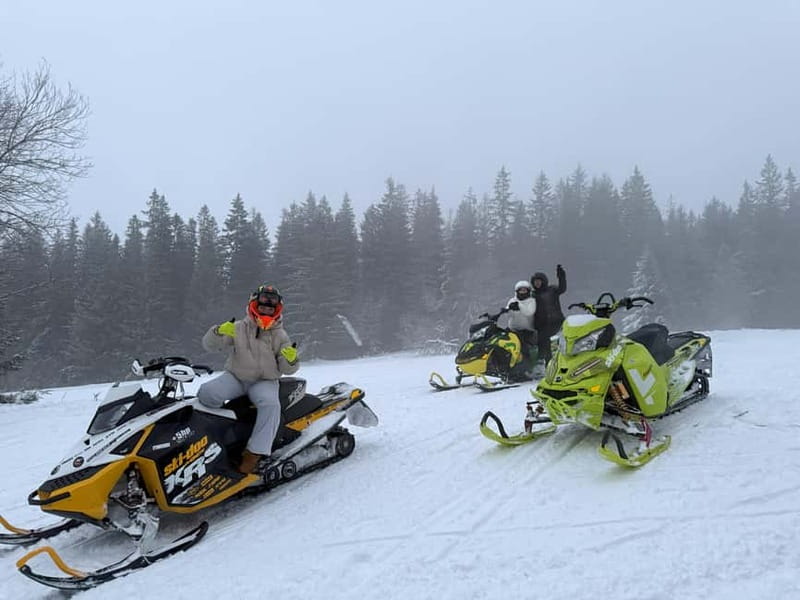 From Krakow: Snowmobile, Zakopane & Chochołowskie Baths - Grilling oscypek over an open fire
