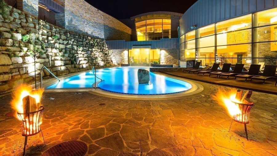From Kraków; to Białka Thermal Baths private tour - The family zone, slides, and five pools