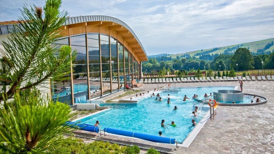 From Kraków; to Białka Thermal Baths private tour - Is $130 per person a fair price?